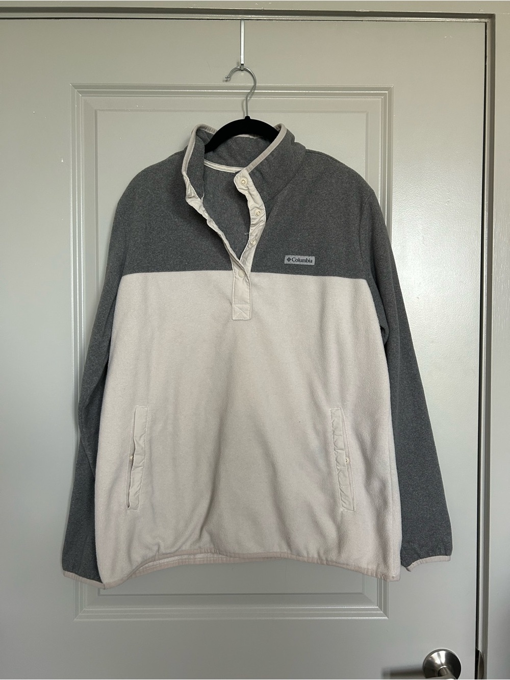 Columbia Gray and Light Gray Half-Snap Fleece Pullover